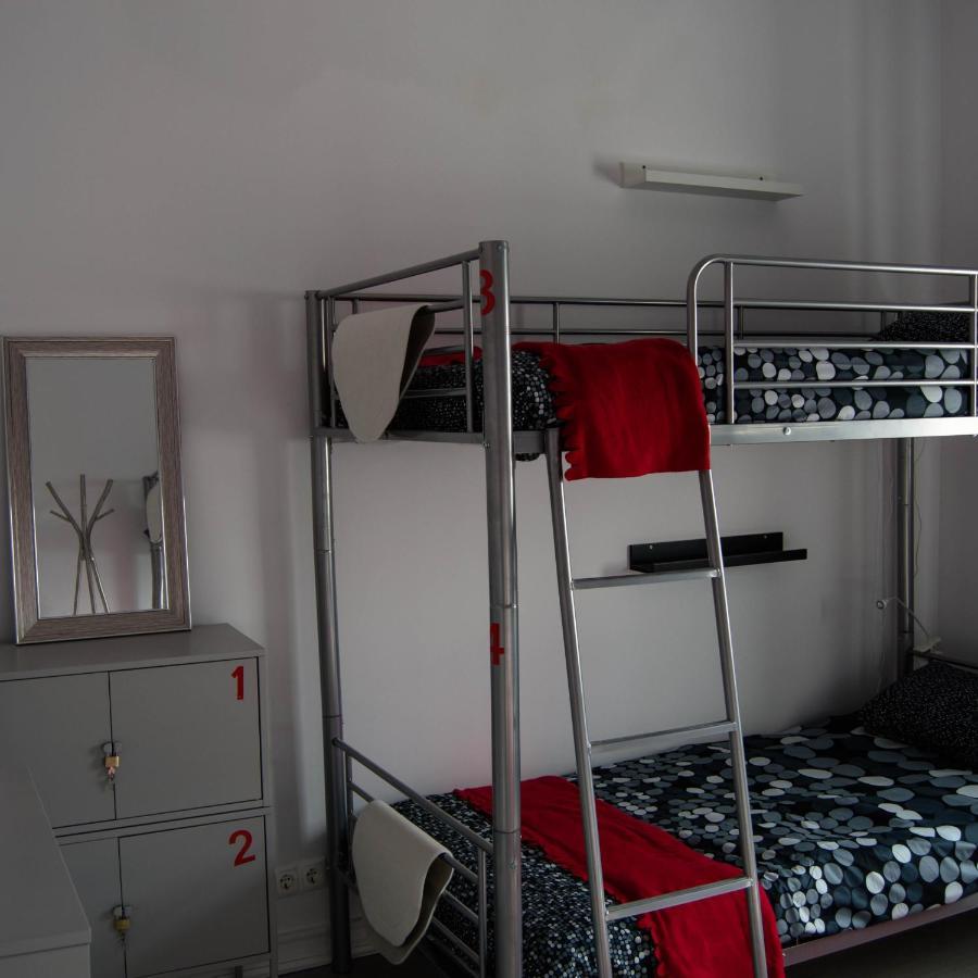 Lisbon Hostel Terminal 3 Екстер'єр фото